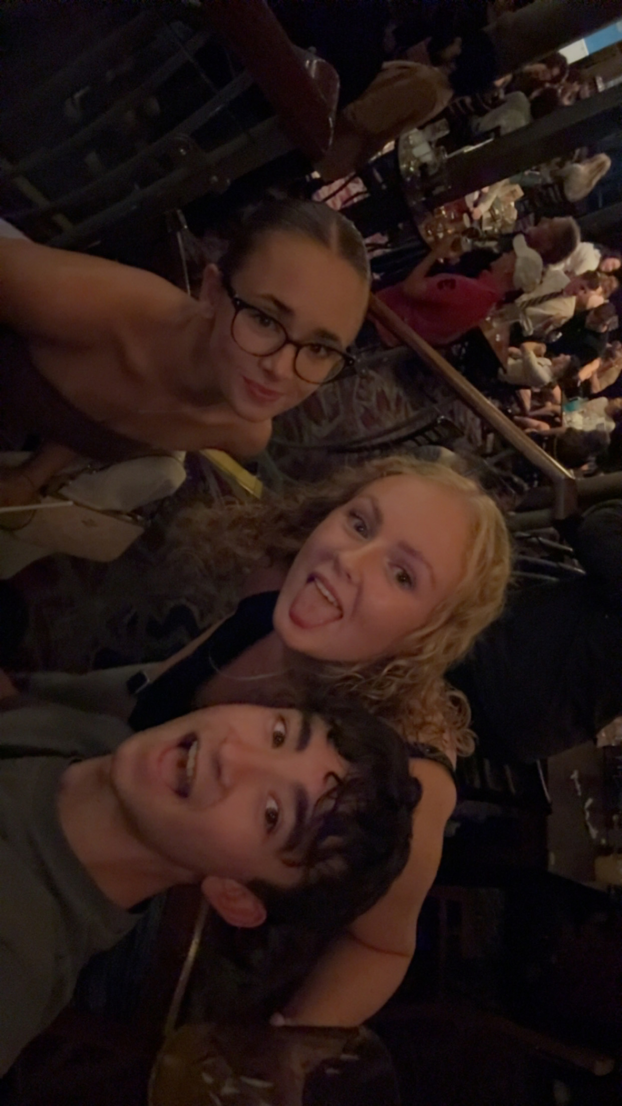 CjQKMFNuYXBjaGF0LzEzLjUxLjAuNTggKGlQaG9uZTE2LDE7IGlPUyAxOC41OyBnemlwKSAB