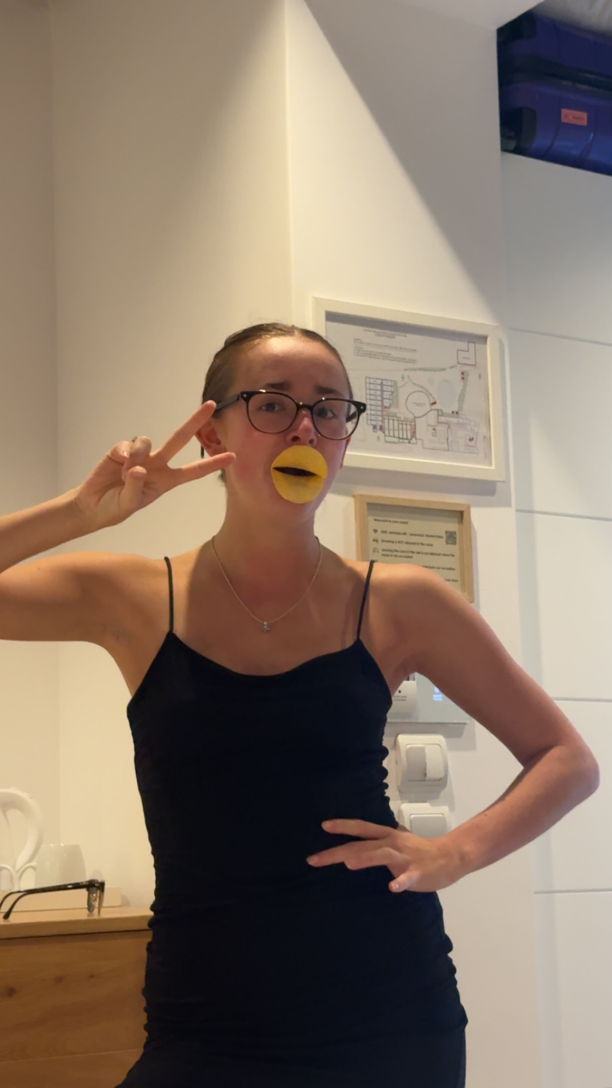 CjMKL1NuYXBjaGF0LzEzLjYyLjEuMCAoaVBob25lMTYsMTsgaU9TIDI2LjA7IGd6aXApIAI=